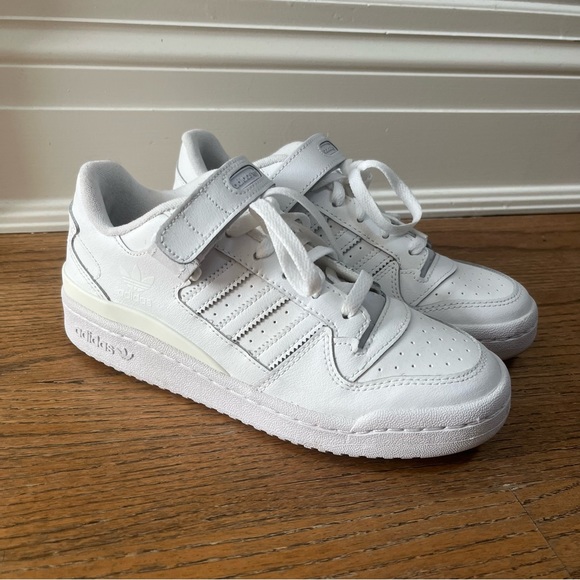 adidas Shoes - adidas white forum sneaker🌟